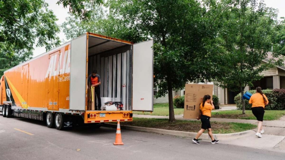 Allied movers moving